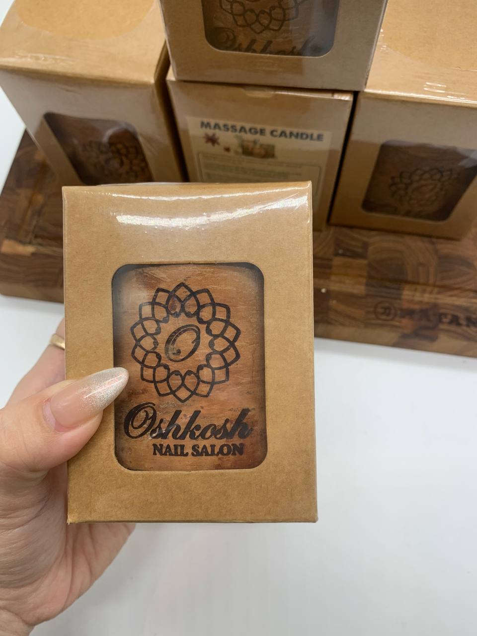 NẾN MASSAGE VỎ QUẾ KHẮC, THIẾT KẾ LOGO MIỄN PHÍ