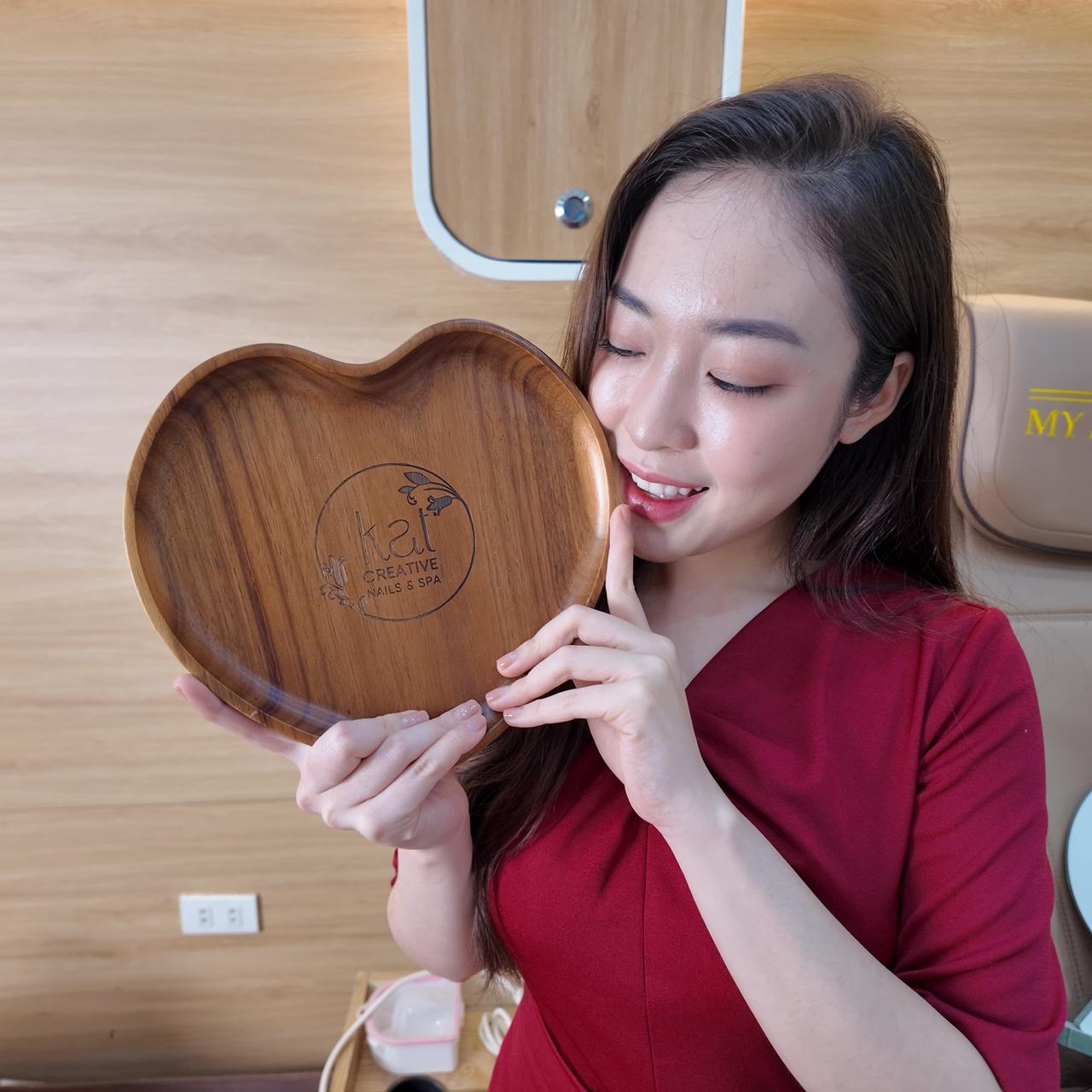 Phụ Kiện Spa – Khắc Logo Riêng, Tăng Trải Nghiệm VIP